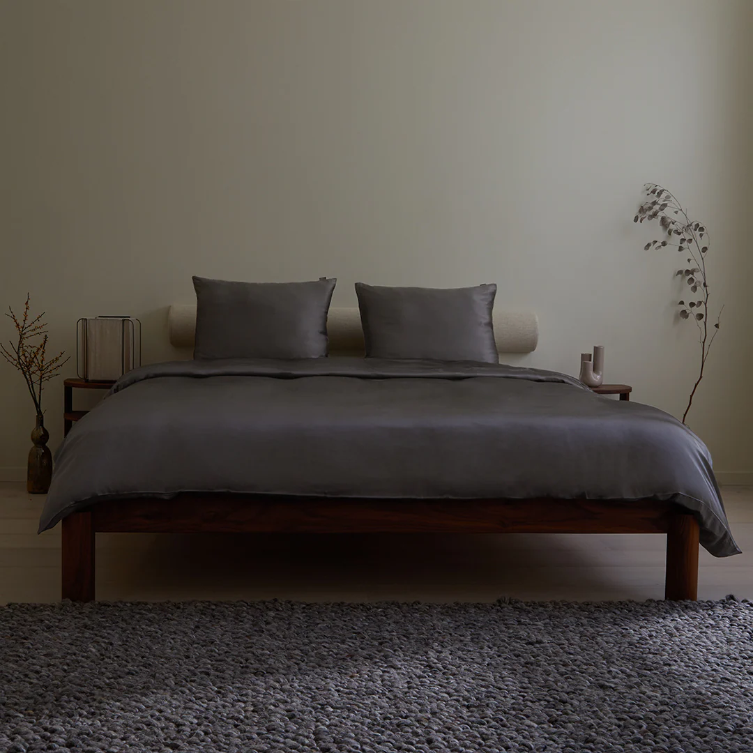 Premium Silk Duvet Cover Set - Image 3